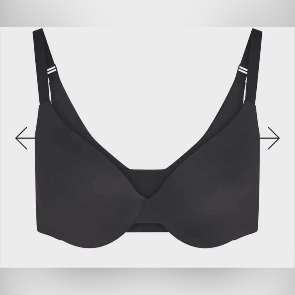 SKIMS Smoothing Intimates Full Coverage Bra 34D